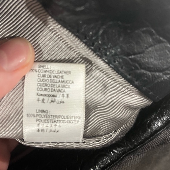 BCBG MaxAzria Gorgeous Leather Black Satchel Purse - Picture 14 of 15